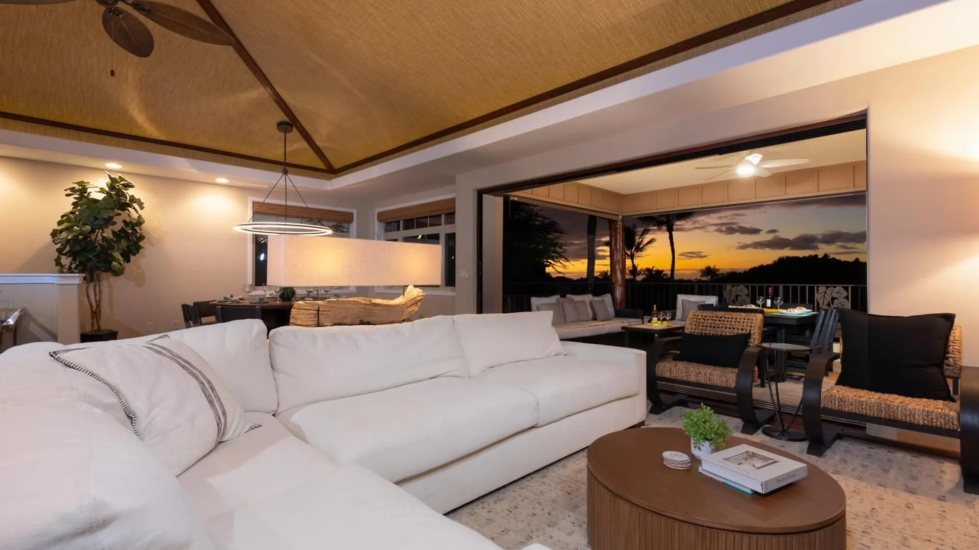 Holiday home Big Island Oasis ~ Family Oasis Beach Gear Bikes Ping Pong Beach Club Included Waikoloa